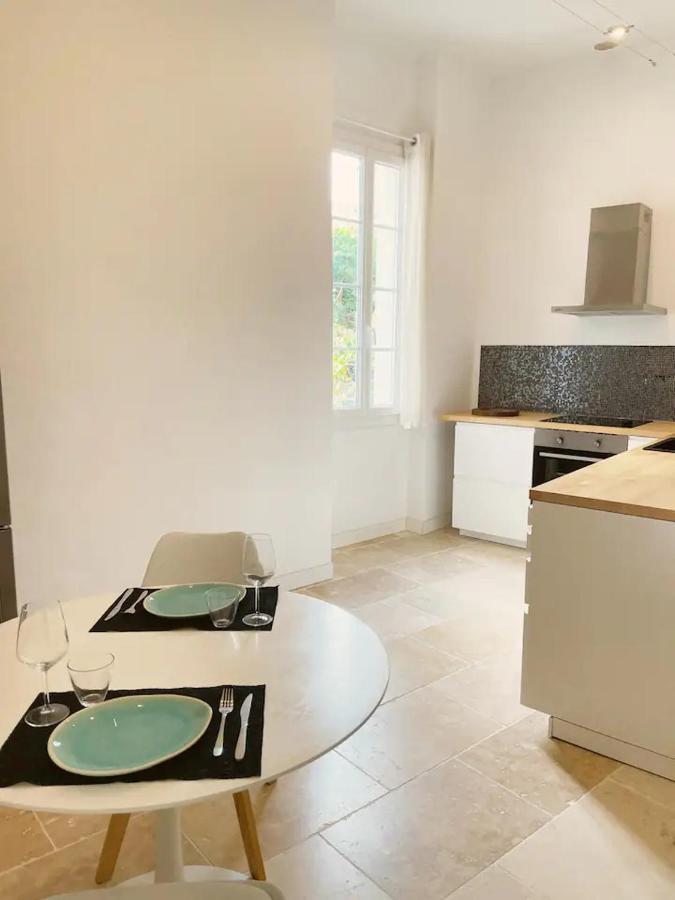 Nemausa Apartis Nîmes Eksteriør billede